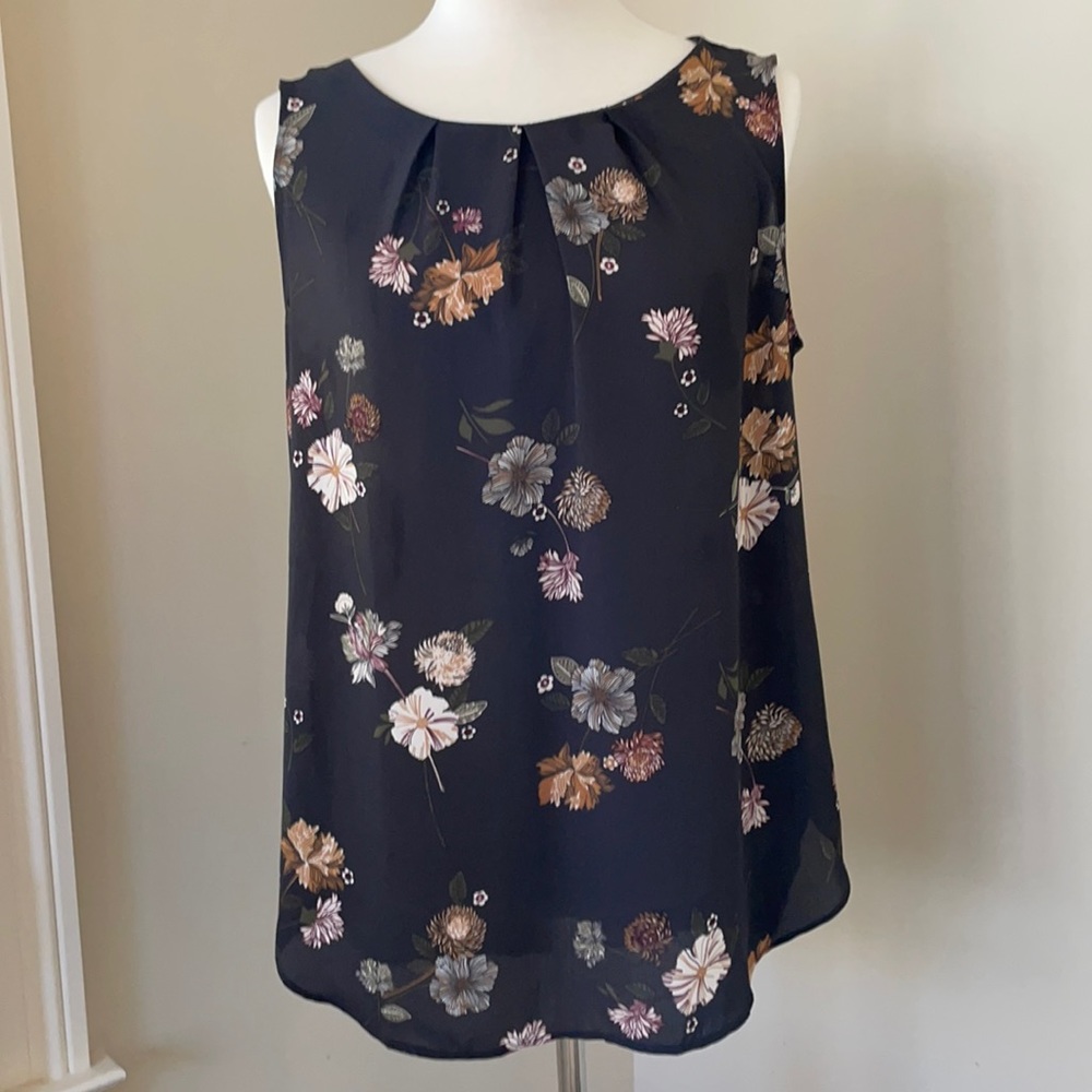 Ann Taylor Loft - M